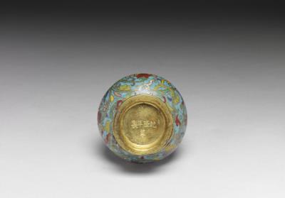 图片[2]-Copper vase in cloisonne enamels, Qing dynasty, Qianlong reign (1736-1795)-China Archive